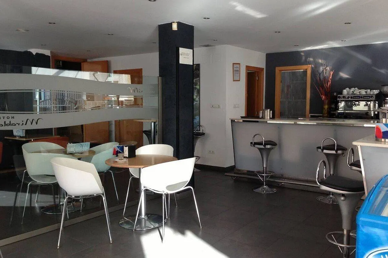 אגוואדולסה Hotel Mirablau 0*,