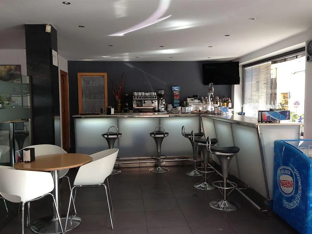 אגוואדולסה Hotel Mirablau