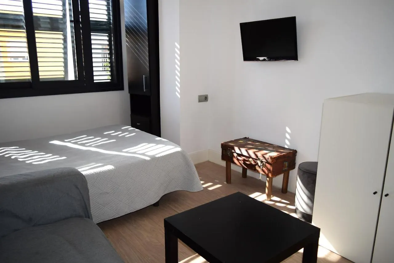 אגוואדולסה Hotel Mirablau