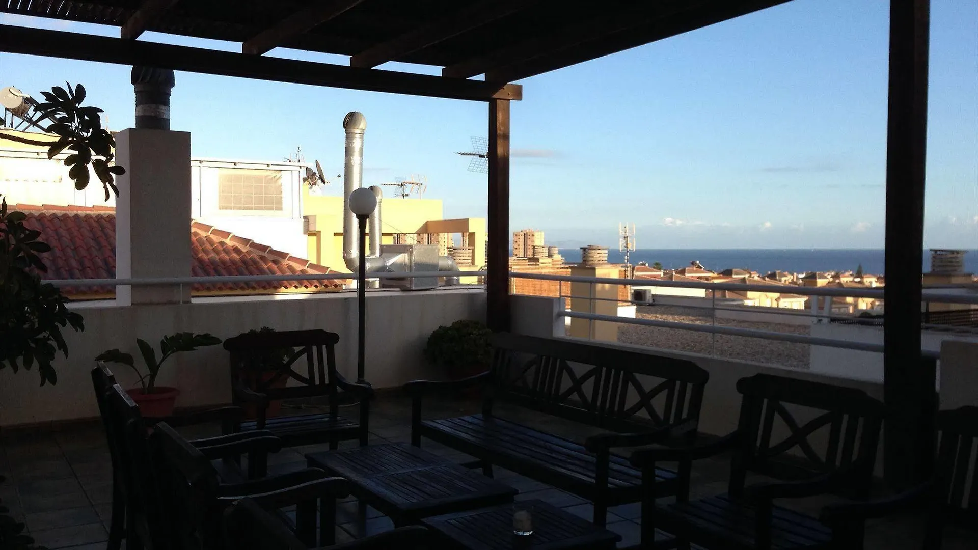 אגוואדולסה Hotel Mirablau