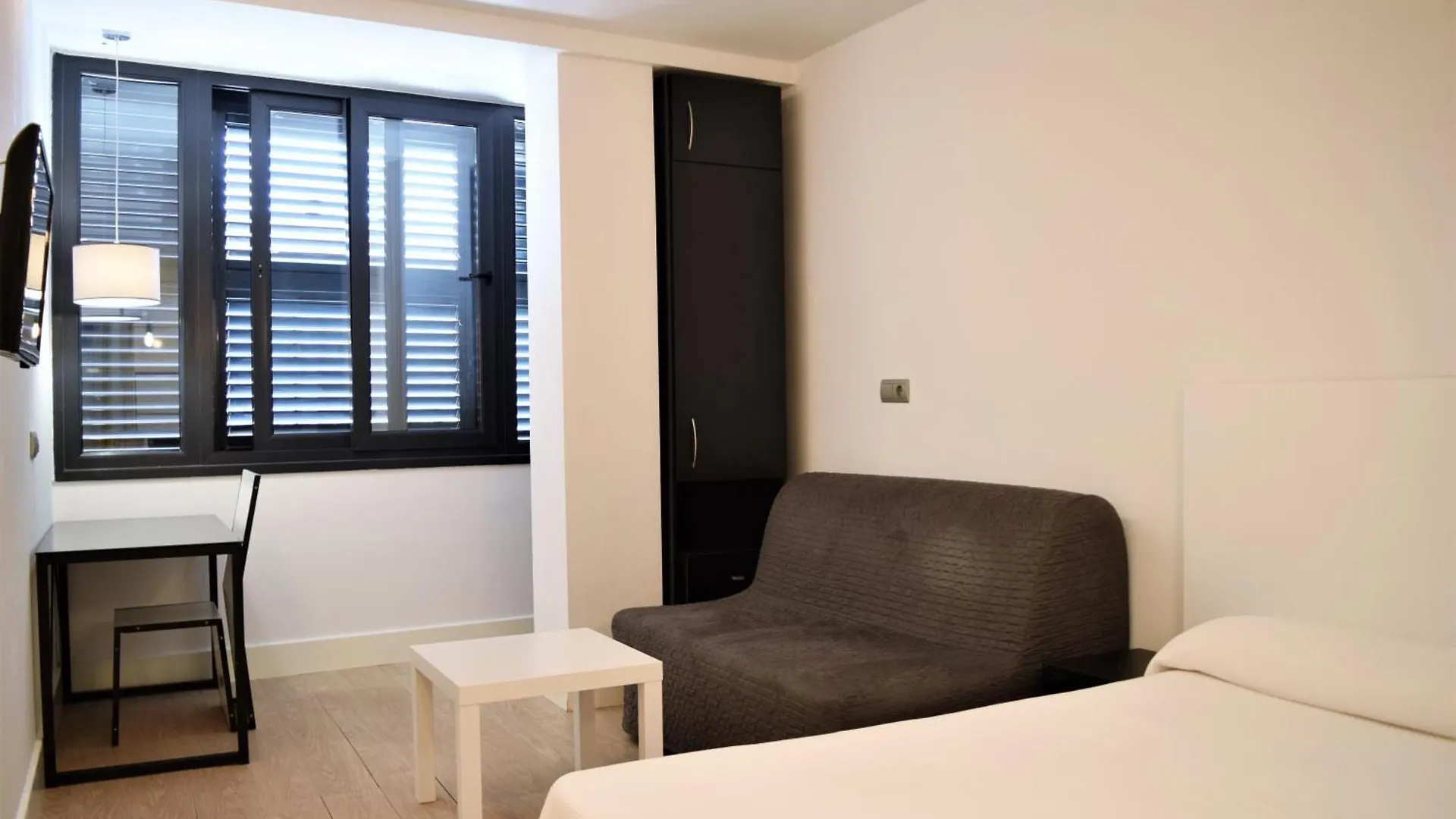 Hotel Mirablau Aguadulce