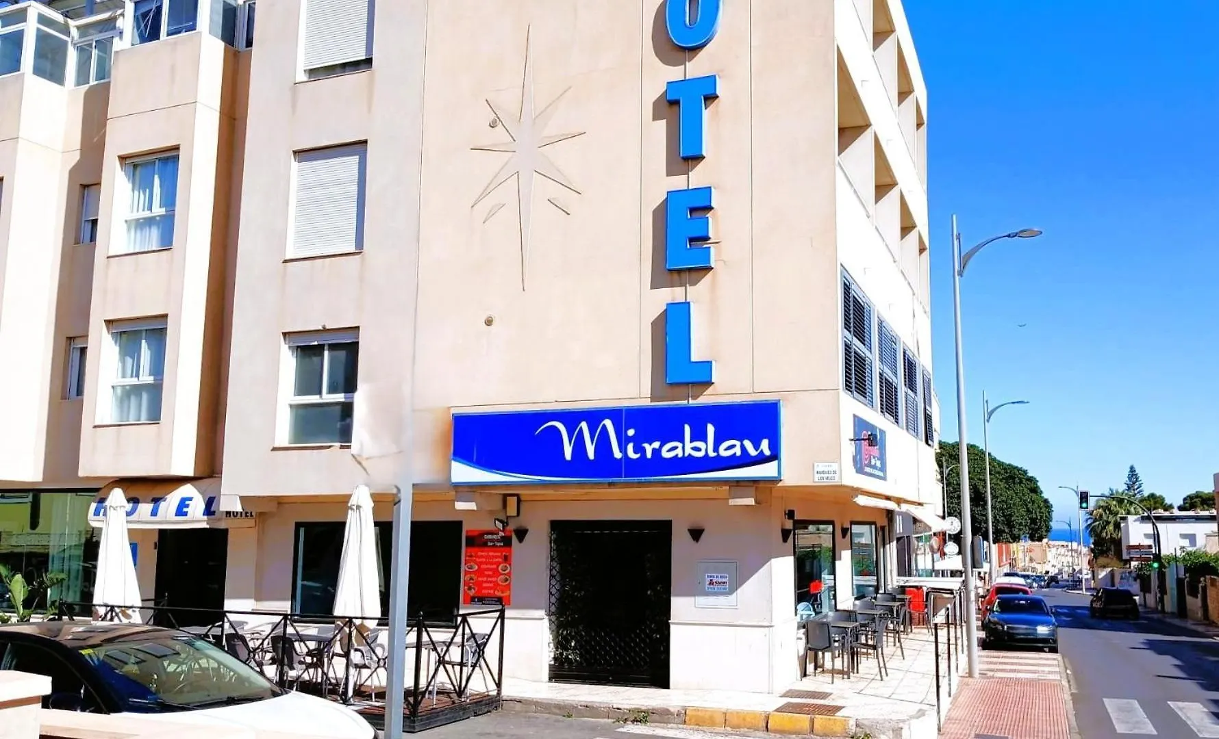 Hotel Mirablau アグアドゥルセ