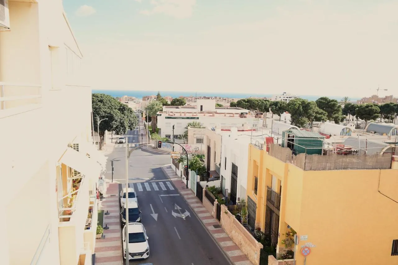 Hotel y Apartamentos Mirablau Aguadulce